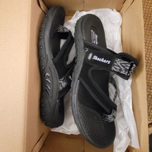 Skechers Reggae sandals